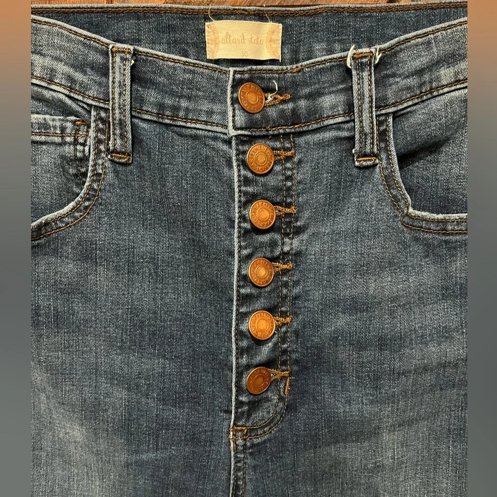 Altar’d state women’s high waist bell bottom dark wash distressed blue jeans 30”
